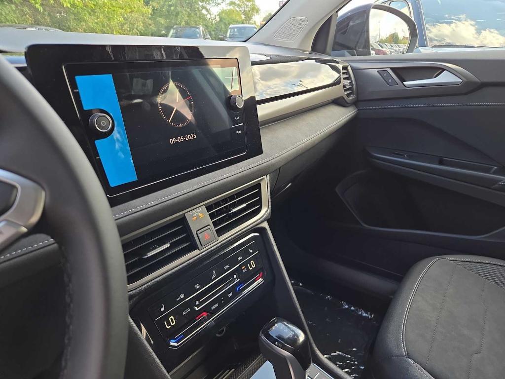 new 2025 Volkswagen Taos car, priced at $32,869