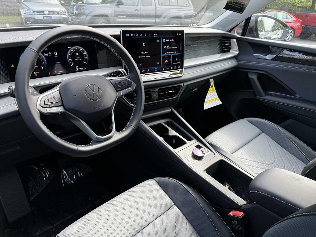 new 2025 Volkswagen Tiguan car, priced at $34,011