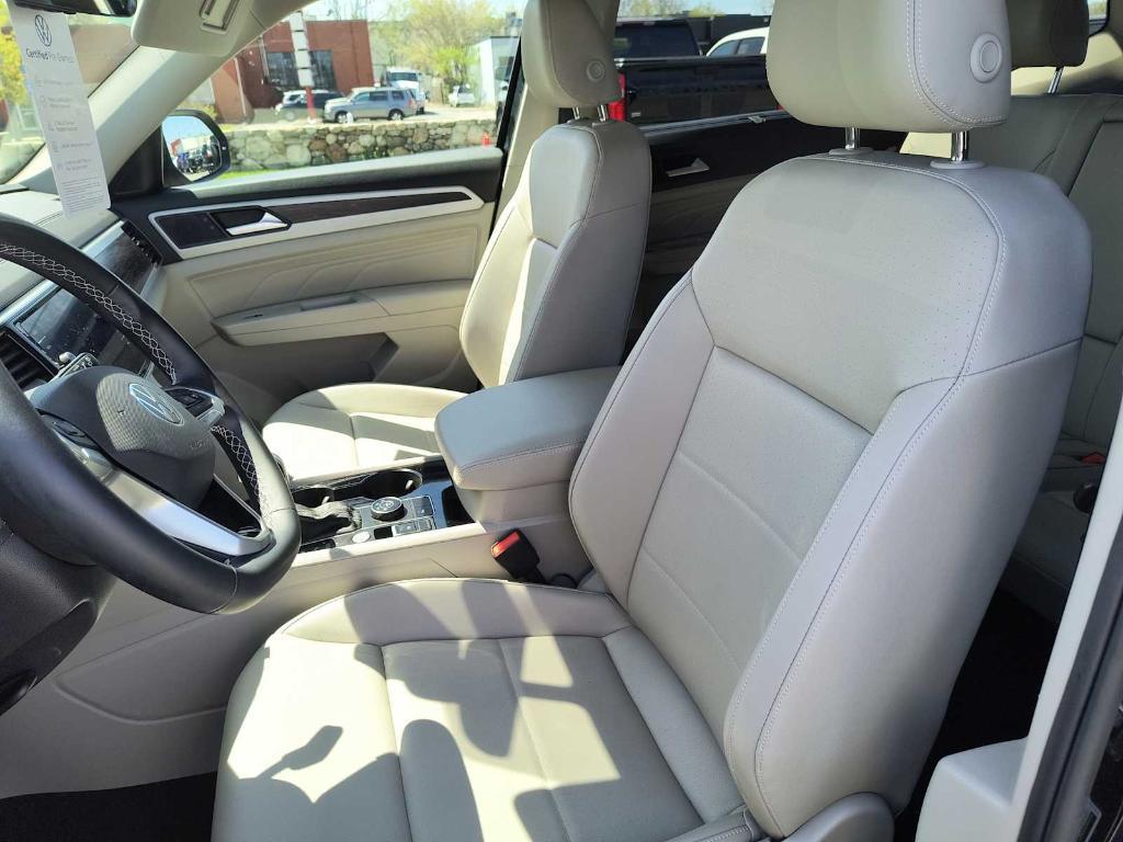 used 2023 Volkswagen Atlas car, priced at $30,991
