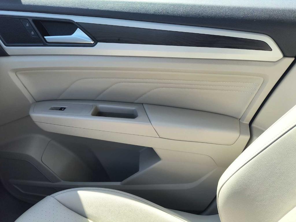 used 2023 Volkswagen Atlas car, priced at $30,991