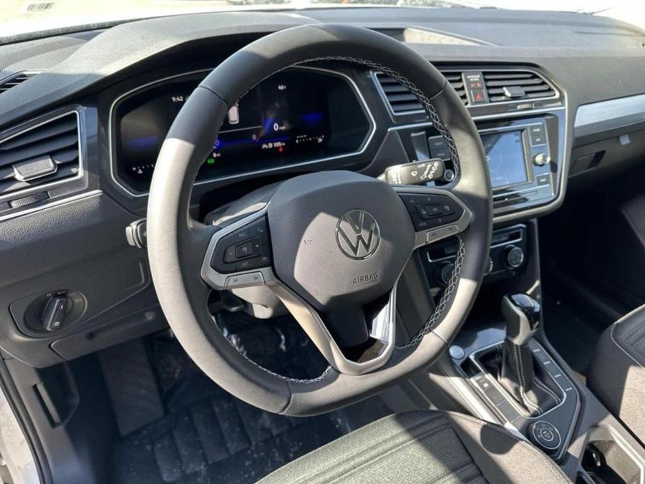 new 2024 Volkswagen Tiguan car, priced at $29,884
