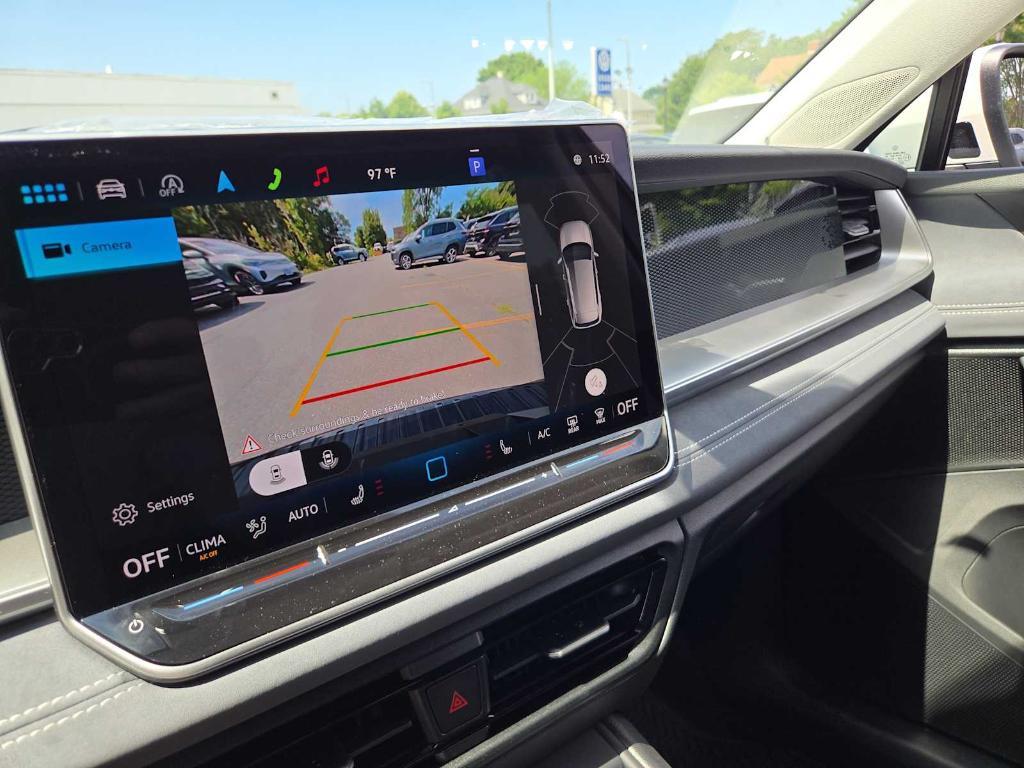 new 2025 Volkswagen Tiguan car, priced at $34,039