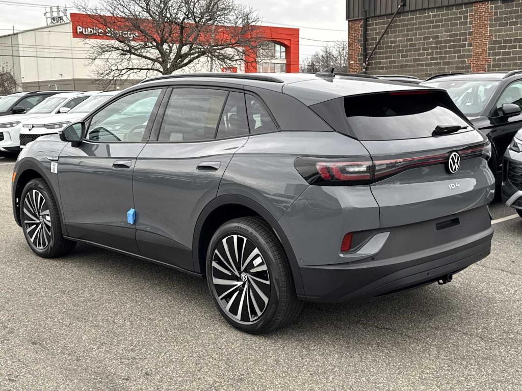 new 2025 Volkswagen ID.4 car, priced at $51,282