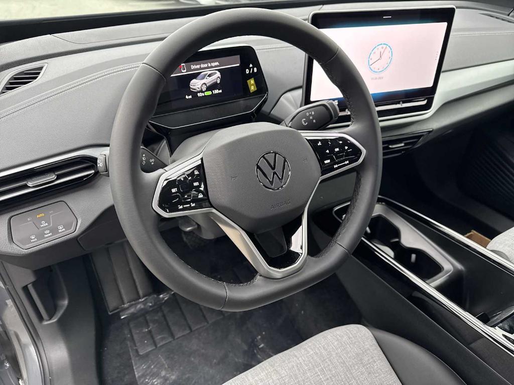 new 2025 Volkswagen ID.4 car, priced at $51,282