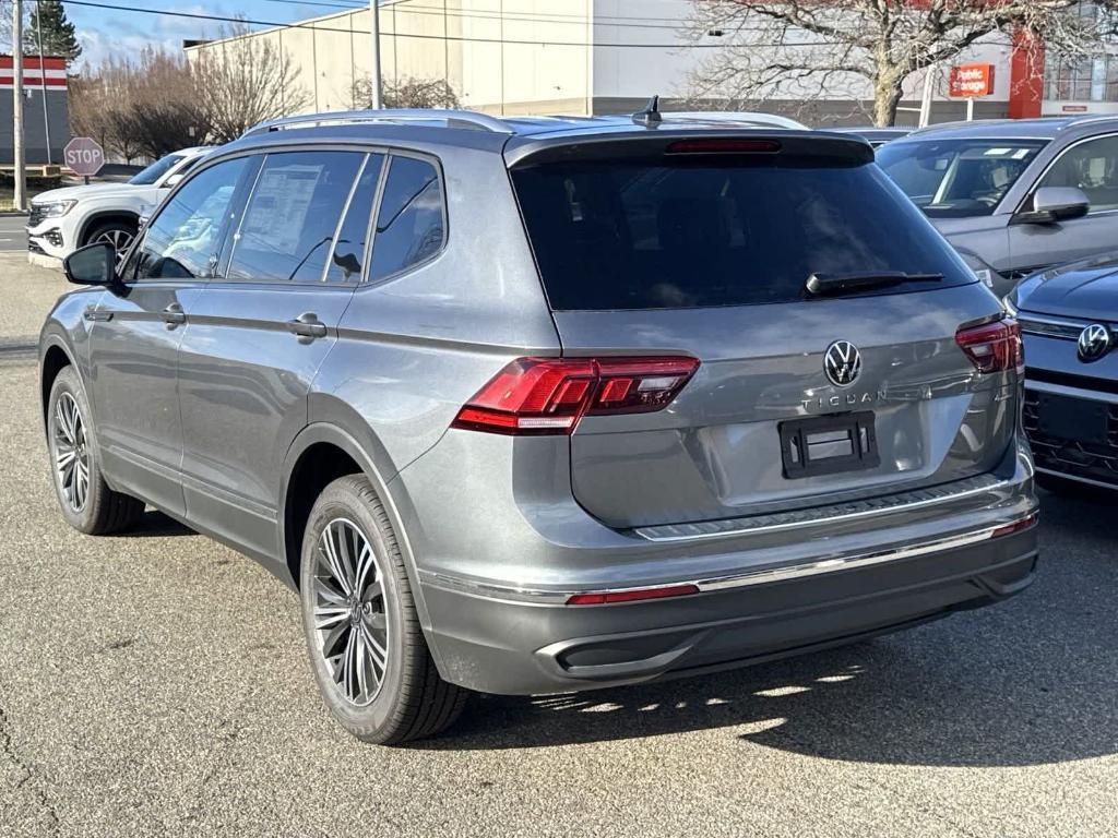 new 2024 Volkswagen Tiguan car, priced at $31,508