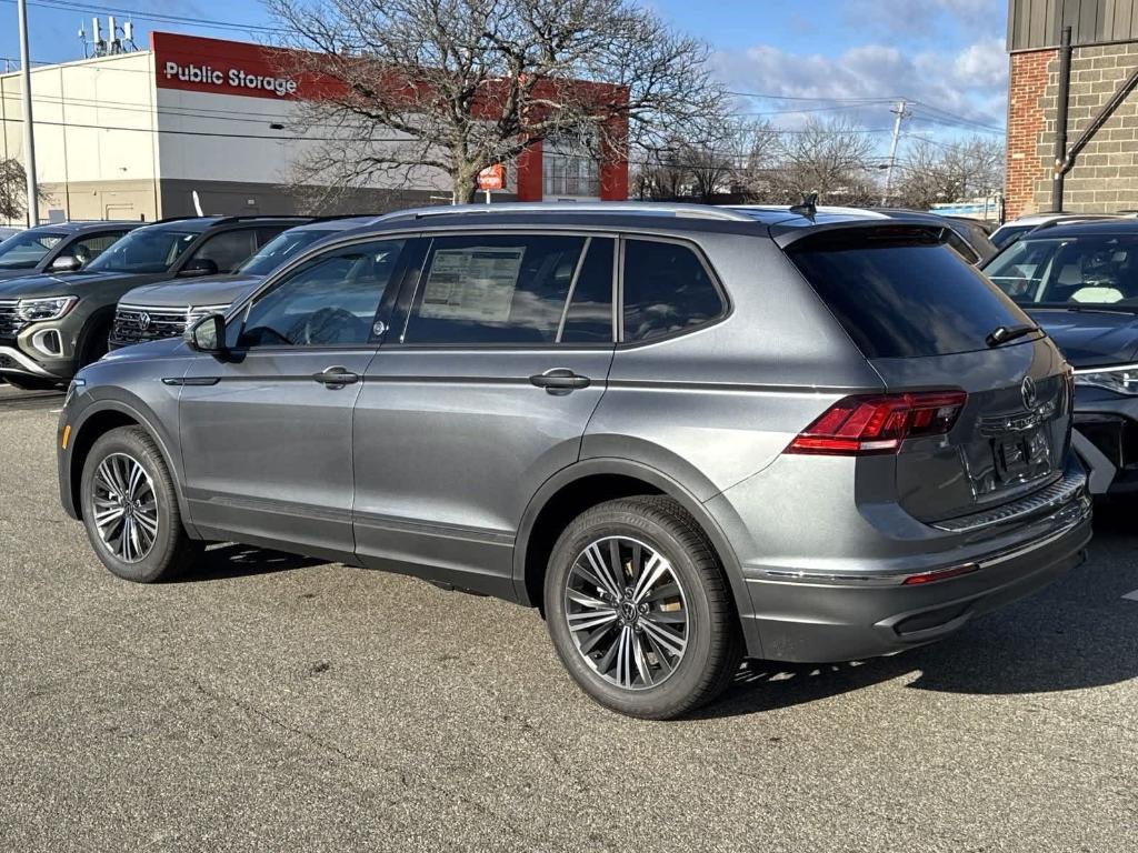 new 2024 Volkswagen Tiguan car, priced at $31,508