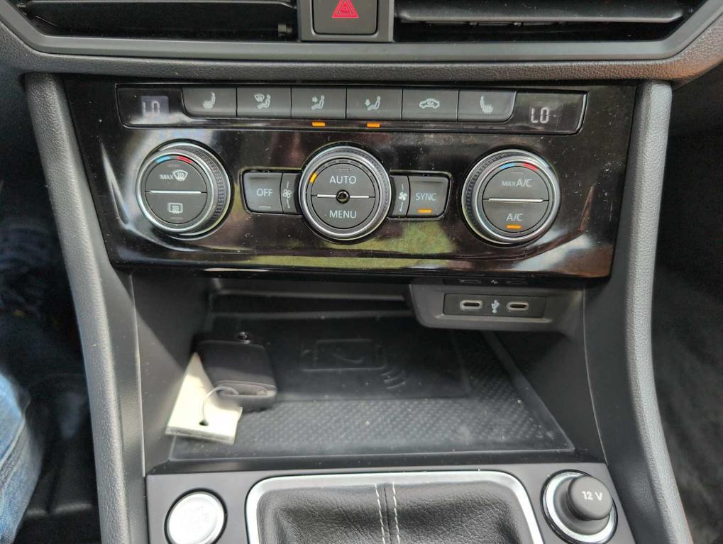 used 2023 Volkswagen Jetta car, priced at $23,491