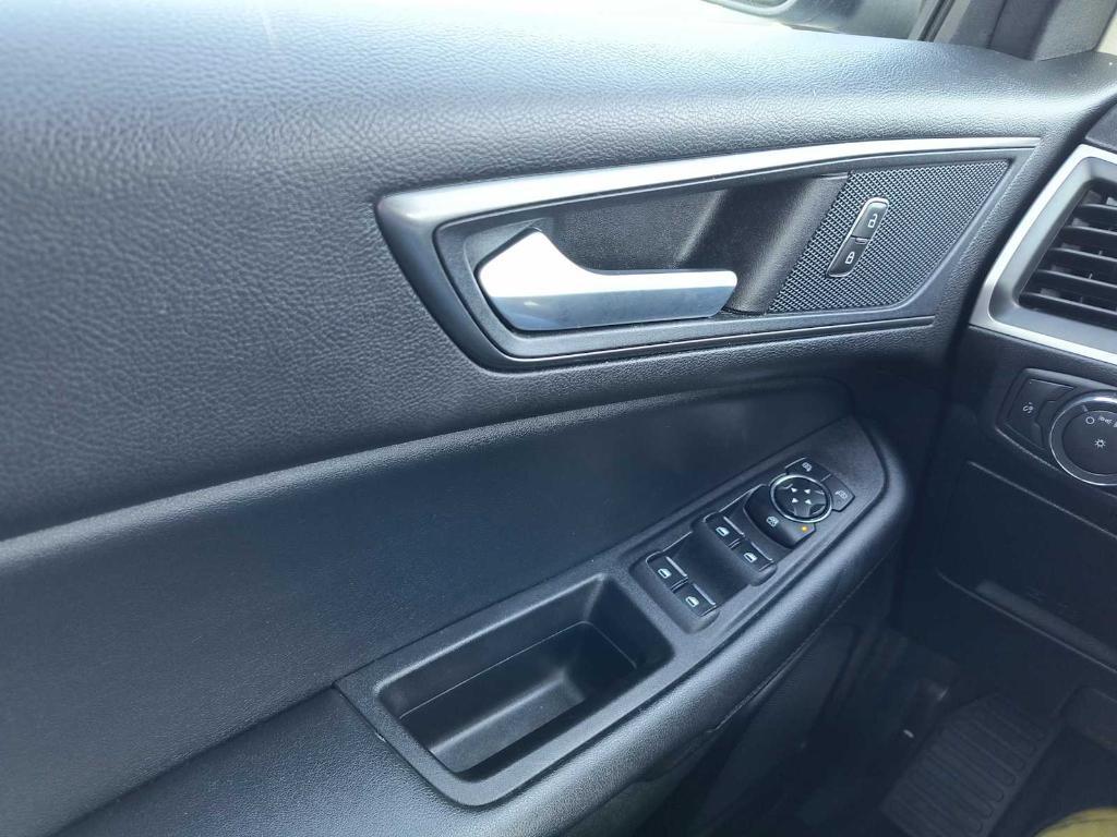 used 2022 Ford Edge car, priced at $22,991