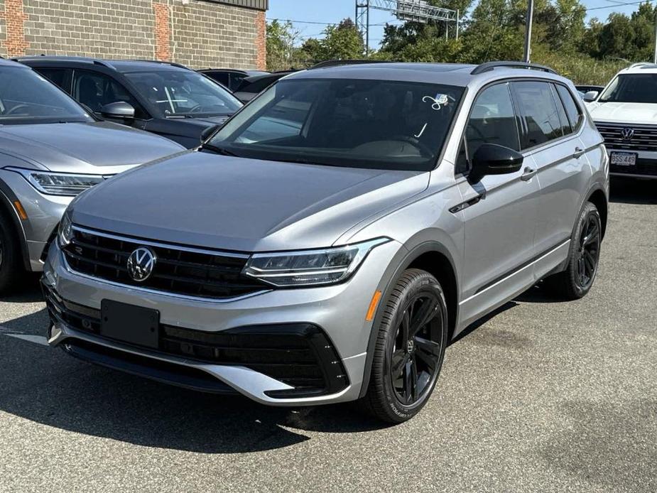 new 2024 Volkswagen Tiguan car, priced at $34,264