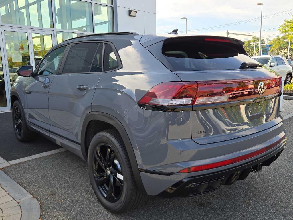 new 2026 Volkswagen Atlas Cross Sport car, priced at $51,486