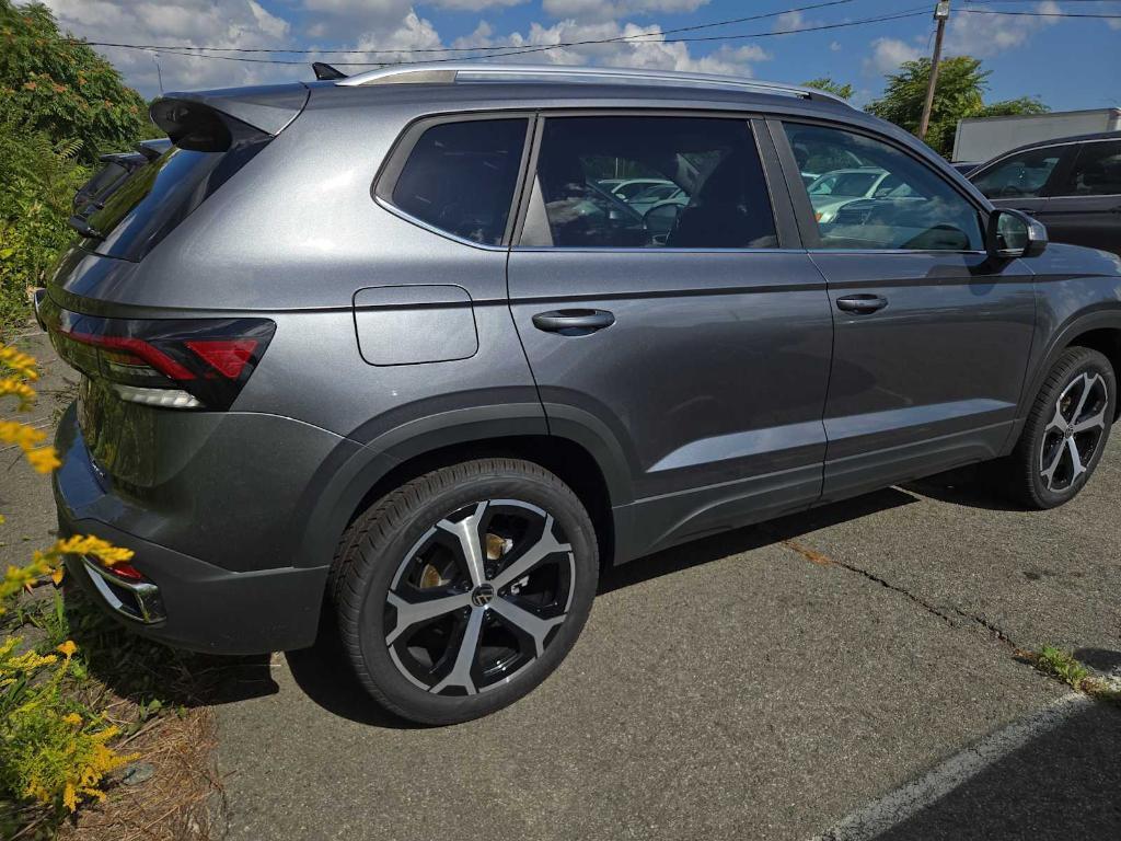 new 2025 Volkswagen Taos car, priced at $35,954