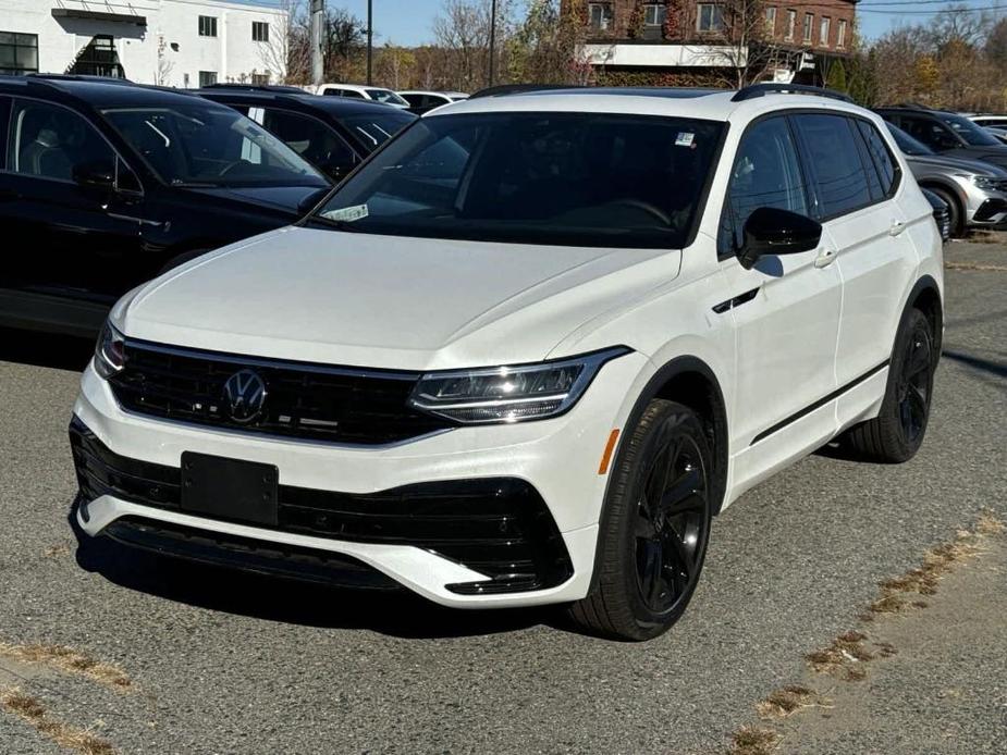 new 2024 Volkswagen Tiguan car, priced at $34,269