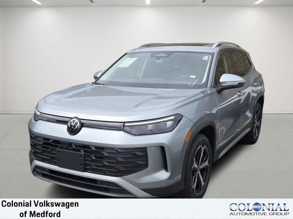 new 2025 Volkswagen Tiguan car, priced at $35,552