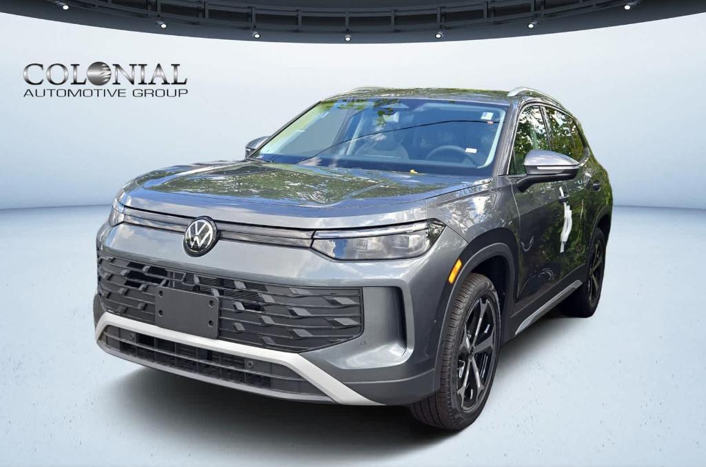 new 2025 Volkswagen Tiguan car, priced at $35,030