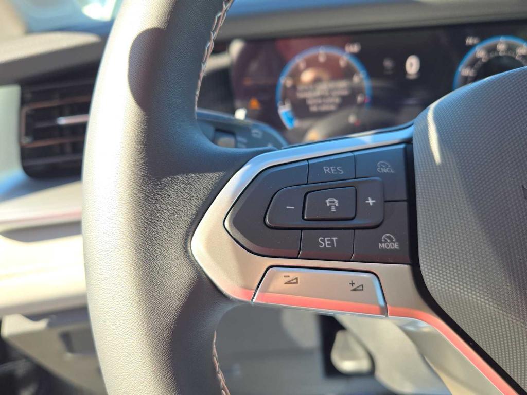 new 2025 Volkswagen Tiguan car, priced at $35,030