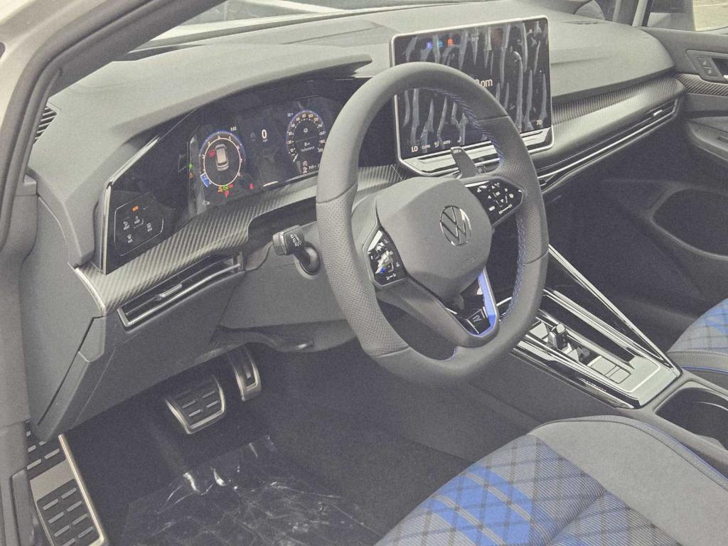 new 2025 Volkswagen Golf R car