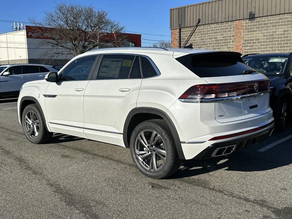 new 2024 Volkswagen Atlas Cross Sport car, priced at $45,330