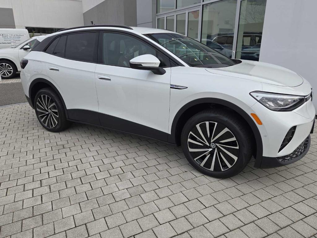 new 2025 Volkswagen ID.4 car, priced at $51,576