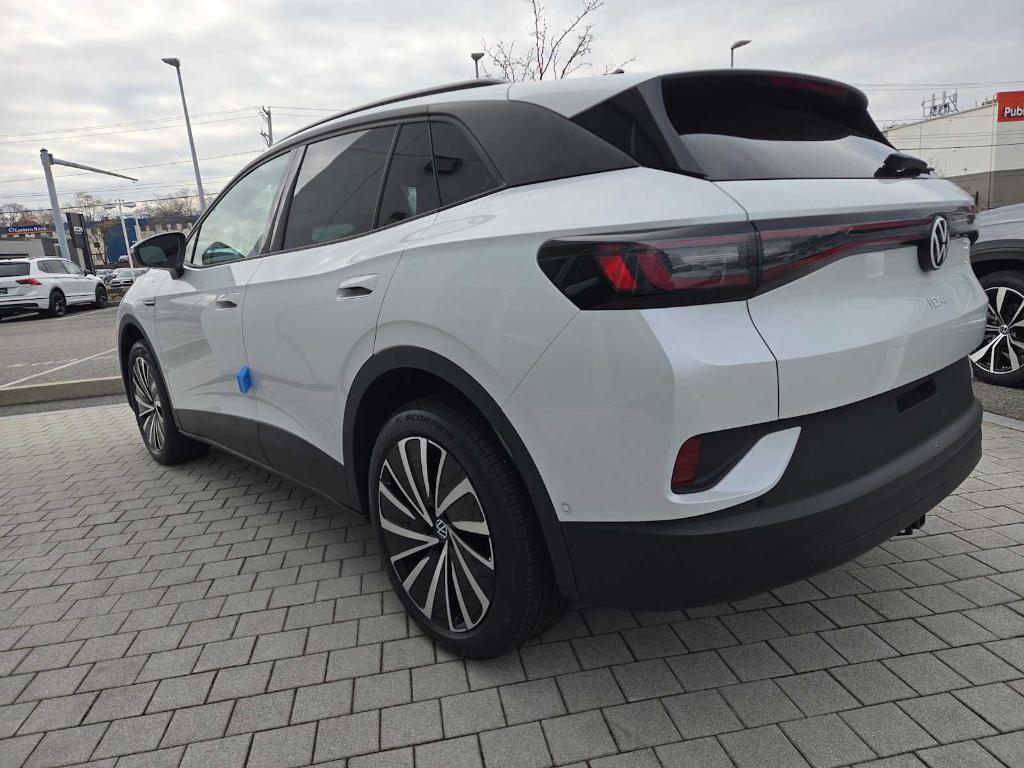 new 2025 Volkswagen ID.4 car, priced at $51,576