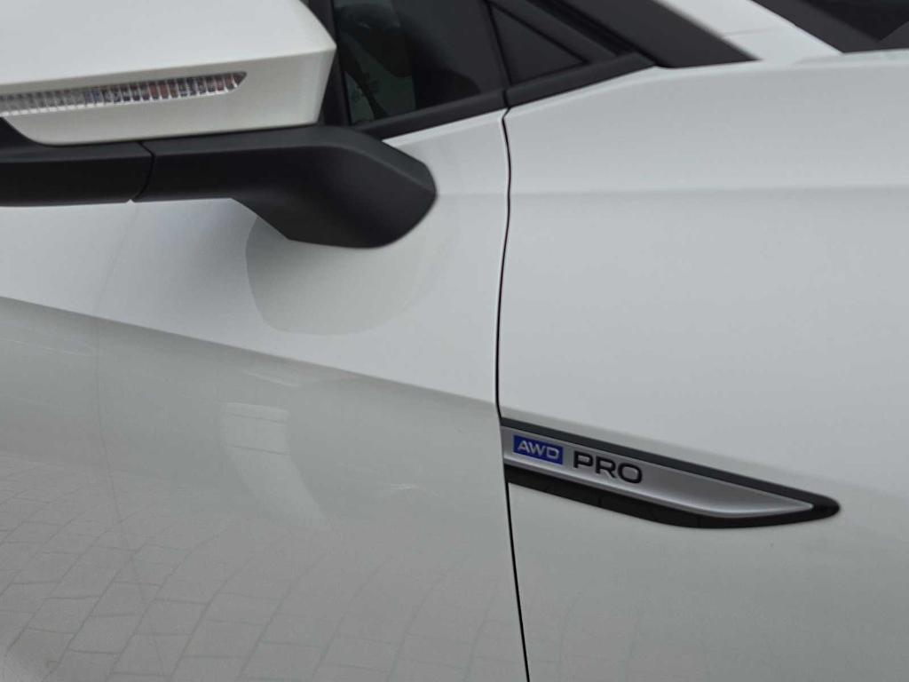 new 2025 Volkswagen ID.4 car, priced at $51,576