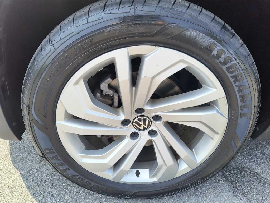 used 2022 Volkswagen Atlas car, priced at $34,691