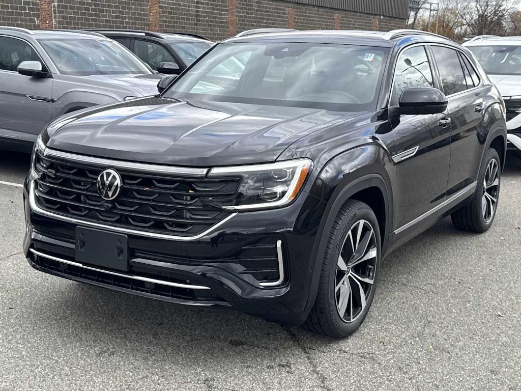 new 2026 Volkswagen Atlas Cross Sport car, priced at $53,300