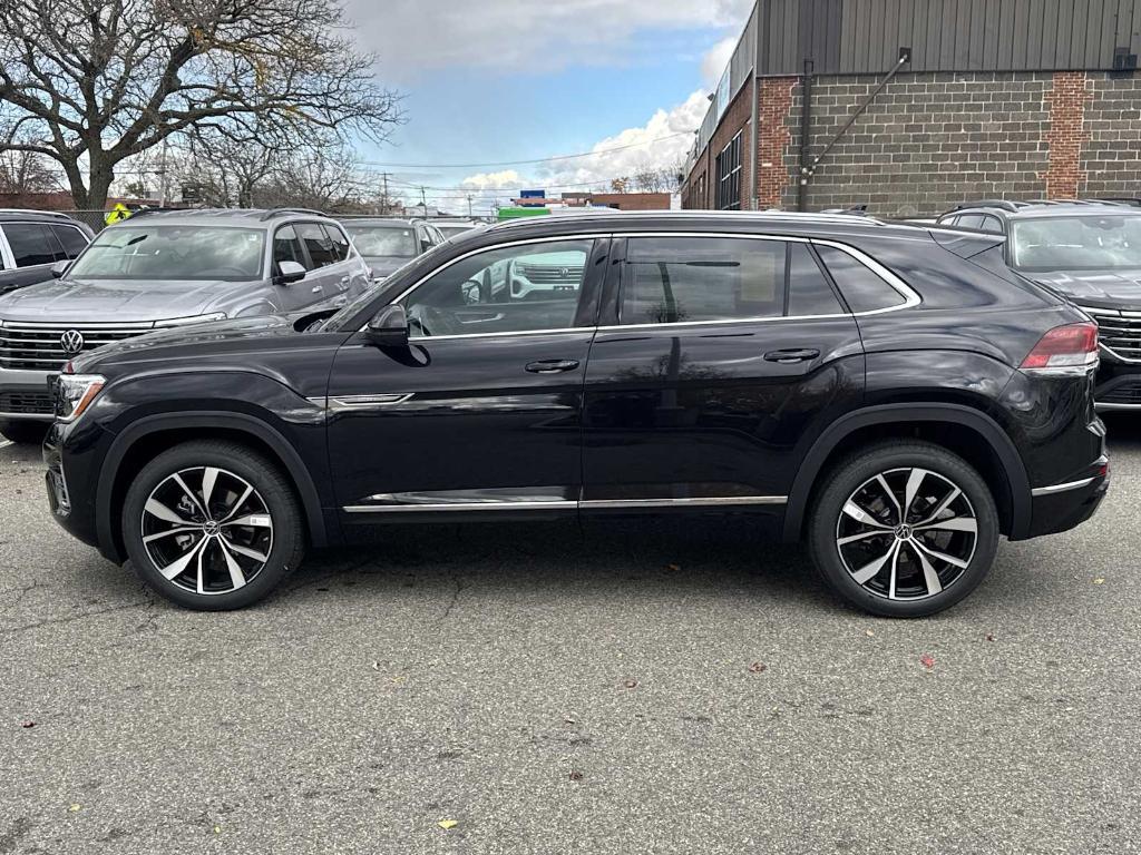new 2026 Volkswagen Atlas Cross Sport car, priced at $53,300