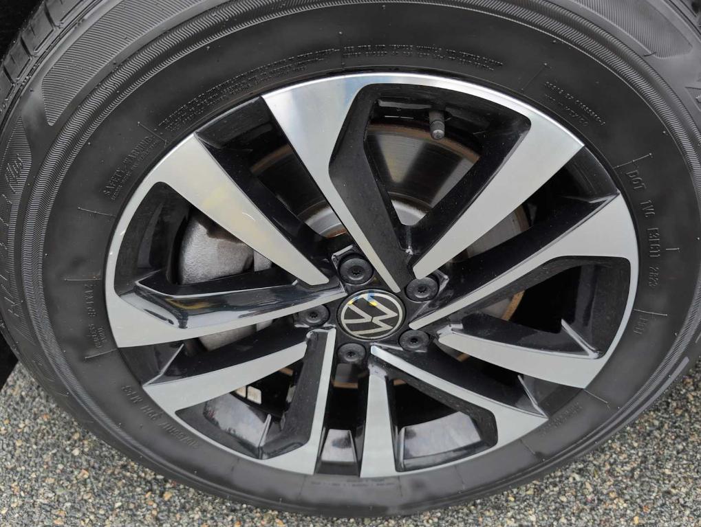 used 2024 Volkswagen Tiguan car, priced at $24,491