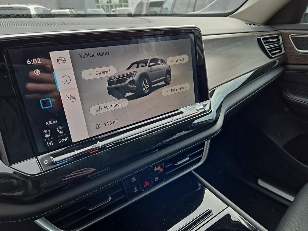 new 2025 Volkswagen Atlas car, priced at $51,848
