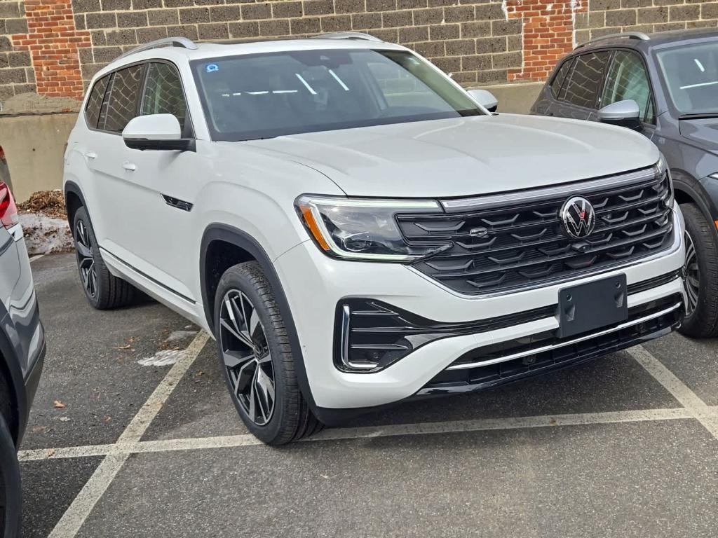 new 2025 Volkswagen Atlas car, priced at $51,848