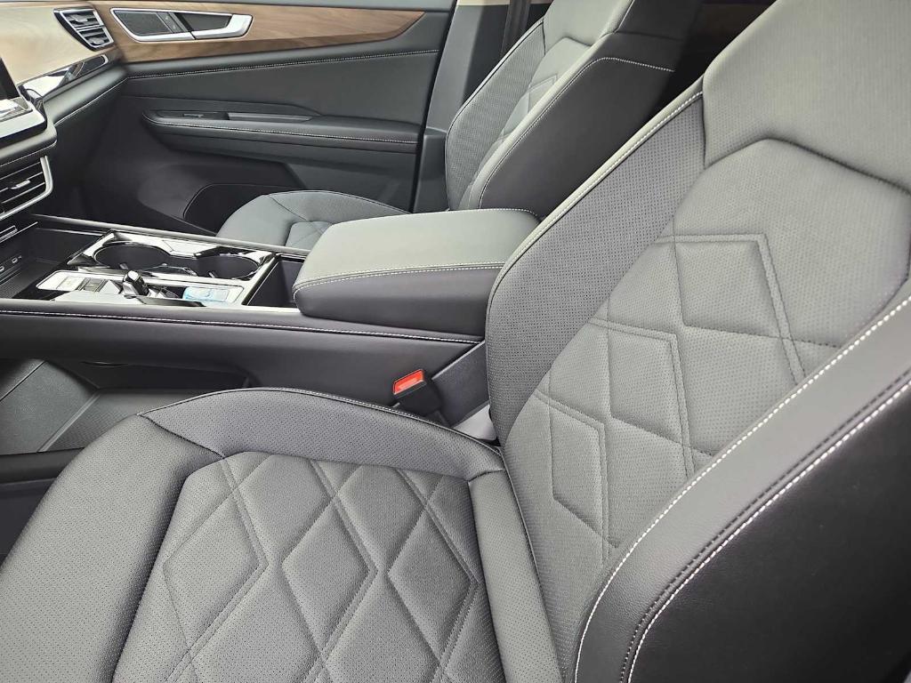 new 2026 Volkswagen Atlas car, priced at $46,375