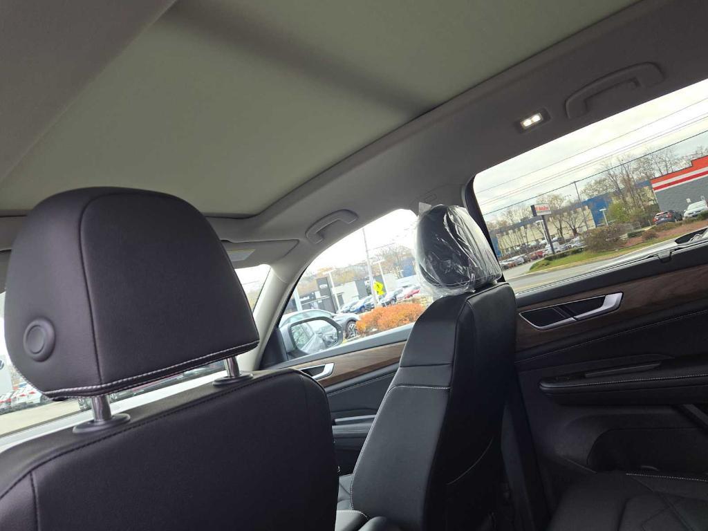 new 2026 Volkswagen Atlas car, priced at $46,375