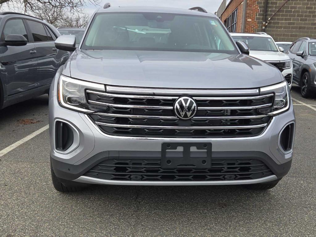 new 2026 Volkswagen Atlas car, priced at $46,375