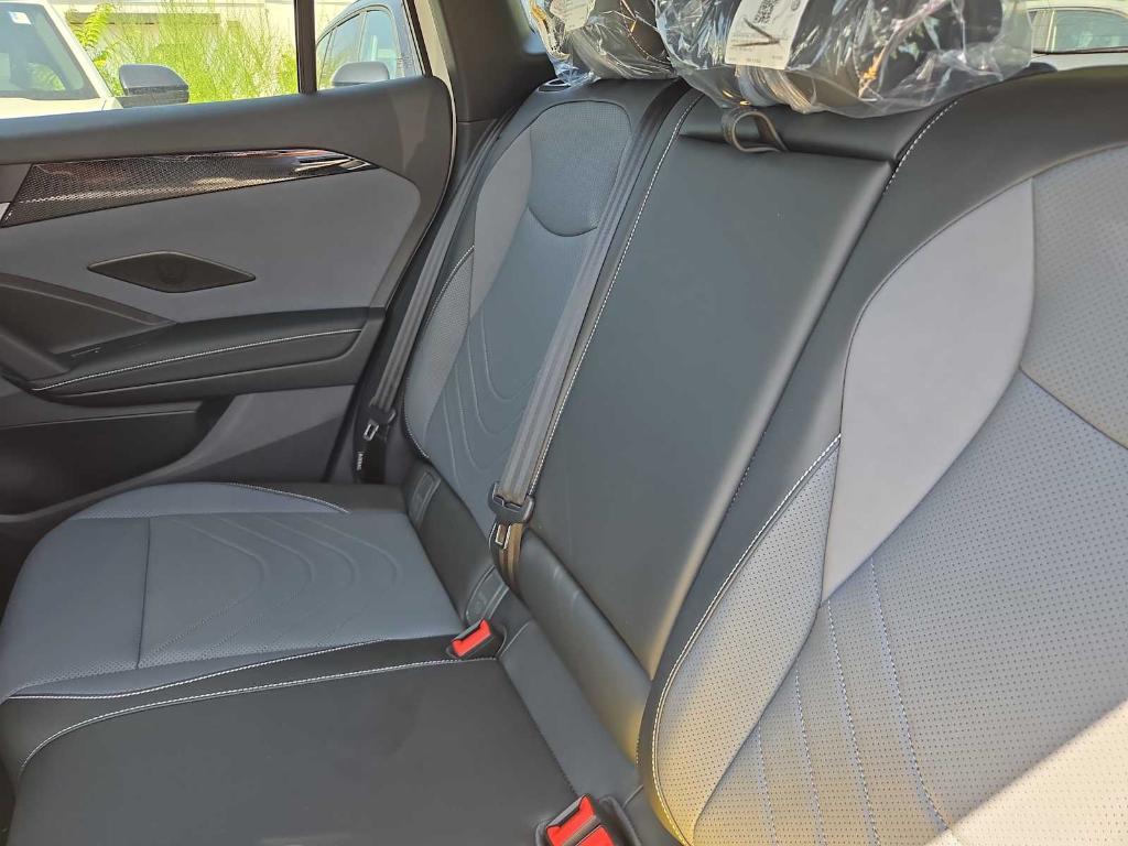 new 2025 Volkswagen Tiguan car, priced at $37,360