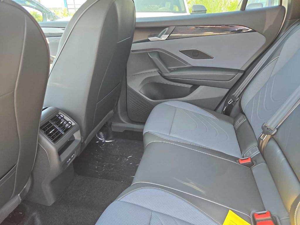 new 2025 Volkswagen Tiguan car, priced at $37,360