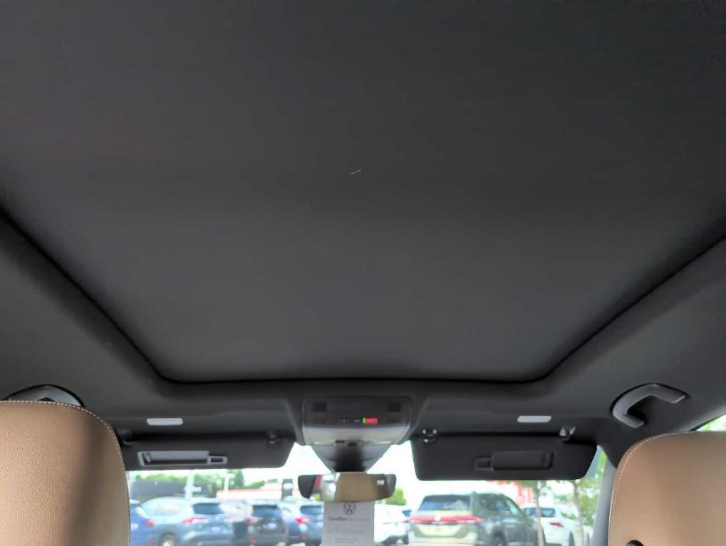 used 2022 Volkswagen Tiguan car, priced at $25,291