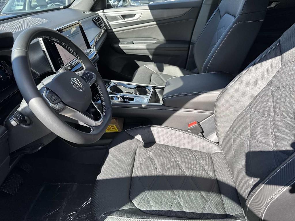 new 2026 Volkswagen Atlas Cross Sport car, priced at $46,141