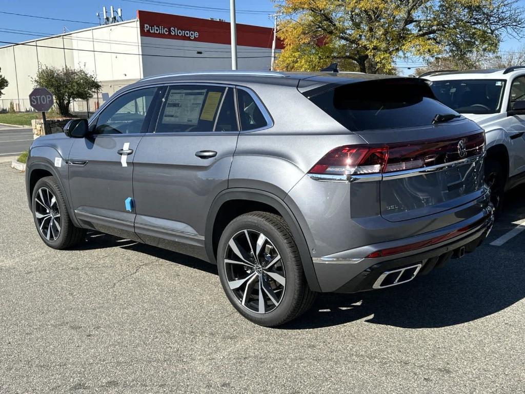 new 2025 Volkswagen Atlas Cross Sport car, priced at $51,247