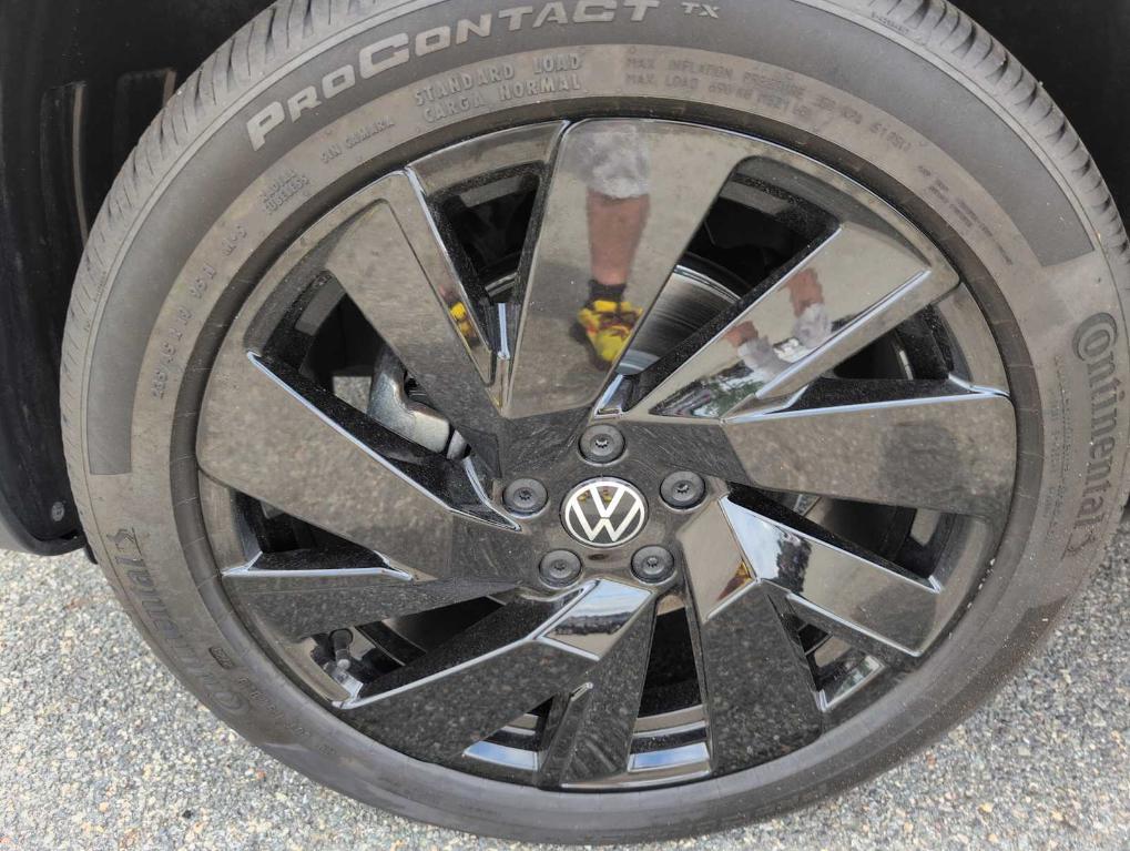used 2024 Volkswagen Taos car, priced at $26,991
