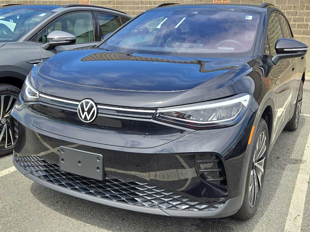 new 2025 Volkswagen ID.4 car, priced at $44,579