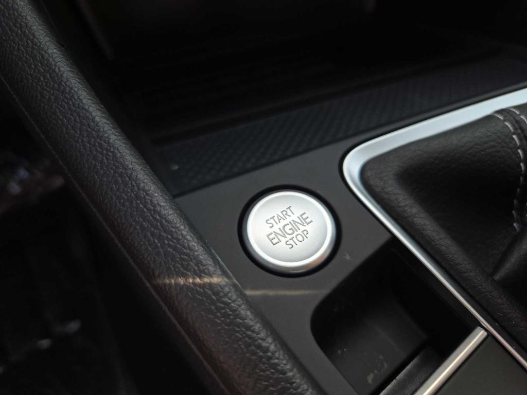 new 2025 Volkswagen Jetta car, priced at $27,029