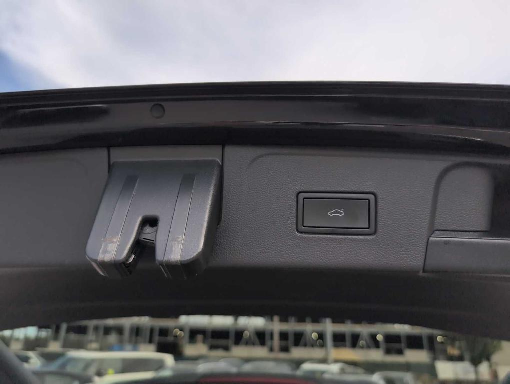 used 2023 Volkswagen Atlas car, priced at $31,491