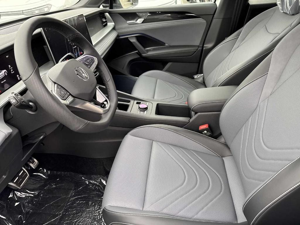 new 2026 Volkswagen Tiguan car, priced at $40,377