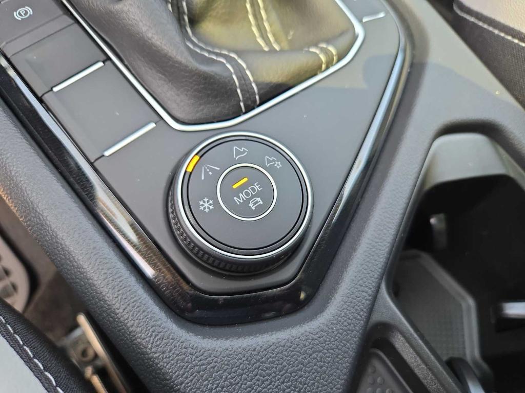 new 2025 Volkswagen Taos car, priced at $32,201