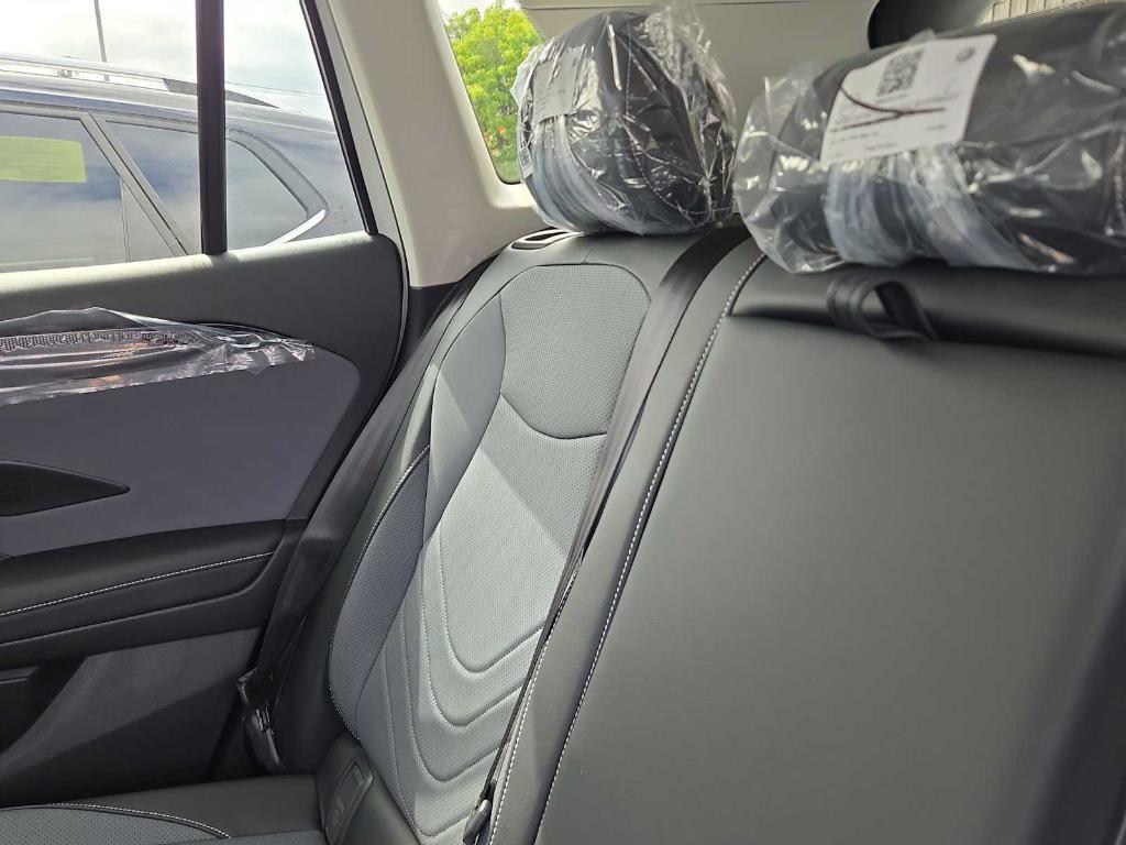 new 2025 Volkswagen Tiguan car, priced at $33,987