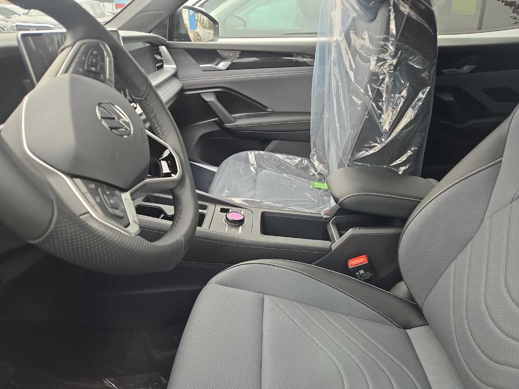 new 2026 Volkswagen Tiguan car, priced at $39,598