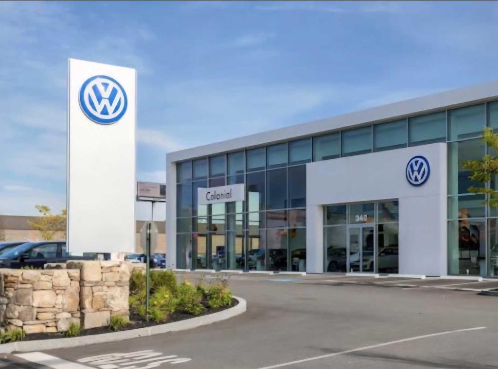 new 2025 Volkswagen Taos car, priced at $32,160