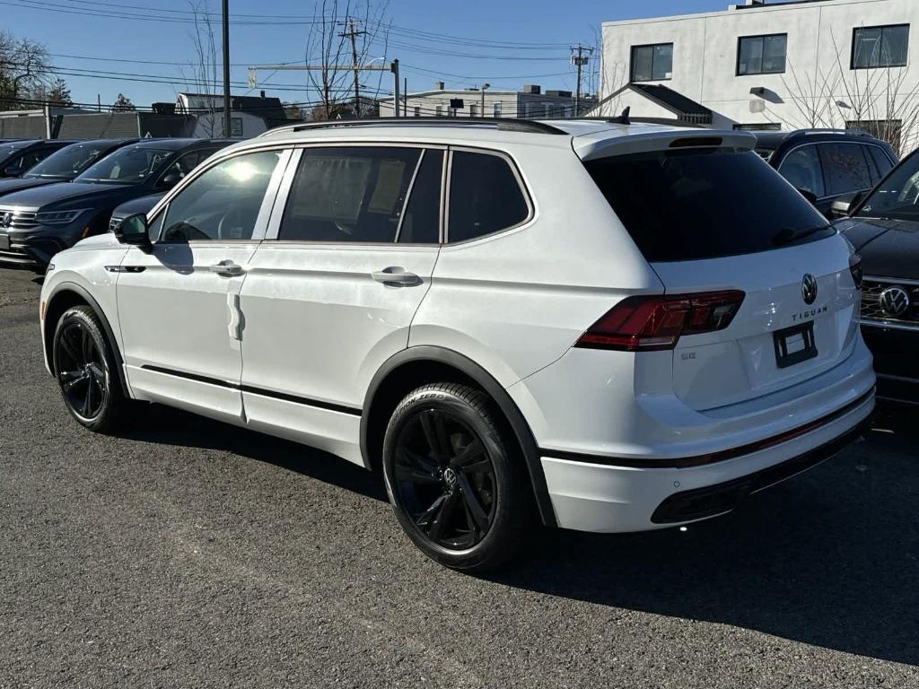 new 2024 Volkswagen Tiguan car, priced at $34,019