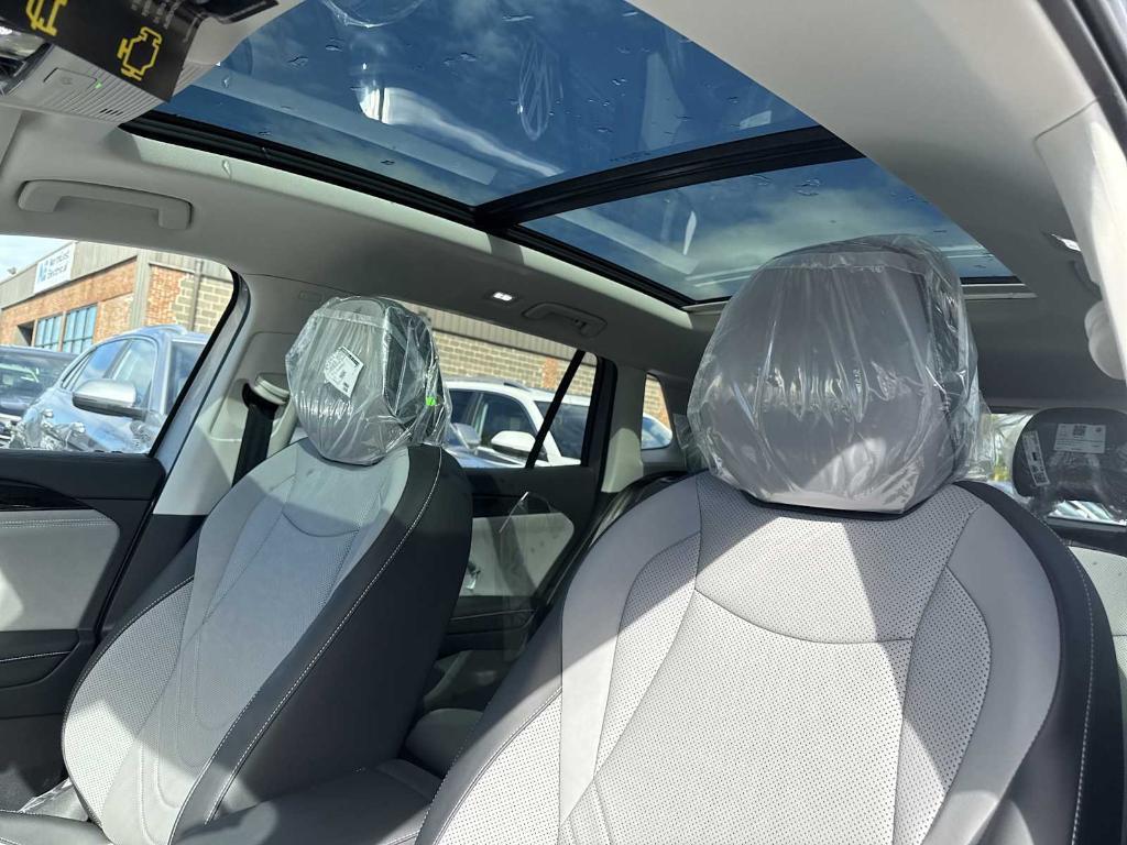 new 2025 Volkswagen Tiguan car, priced at $35,123
