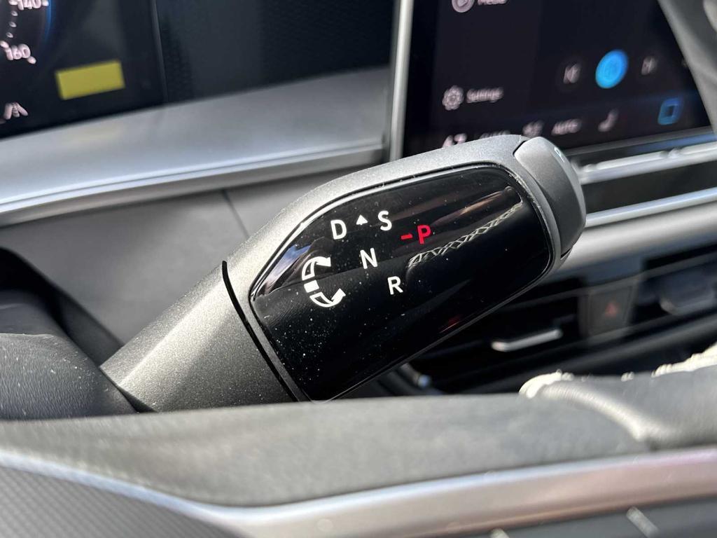 new 2025 Volkswagen Tiguan car, priced at $35,123